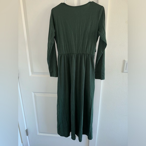 Amazon Green Dress - Picture 4 of 5